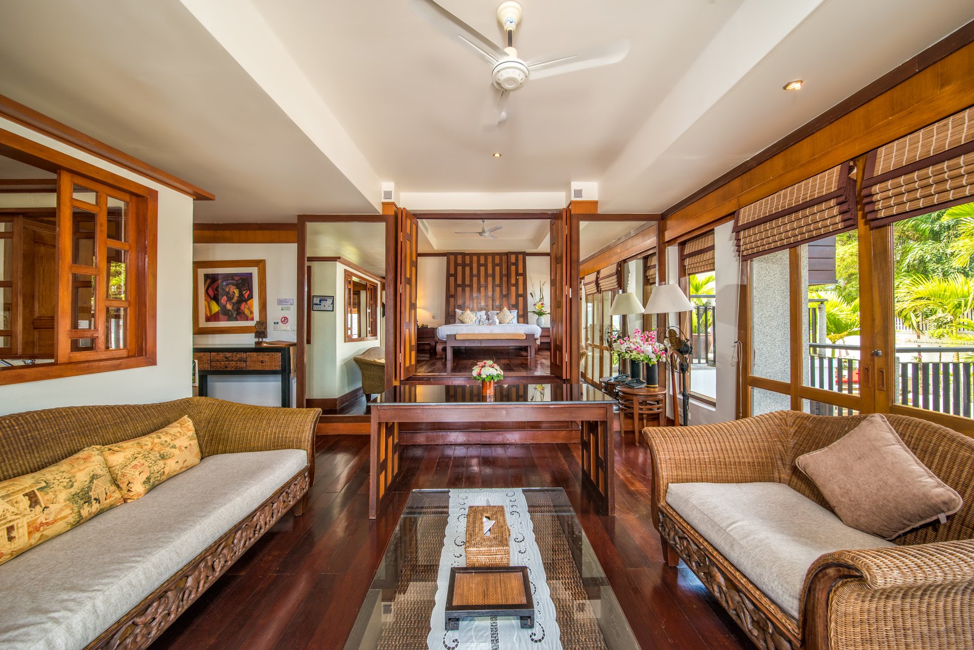 Presidential suite living room